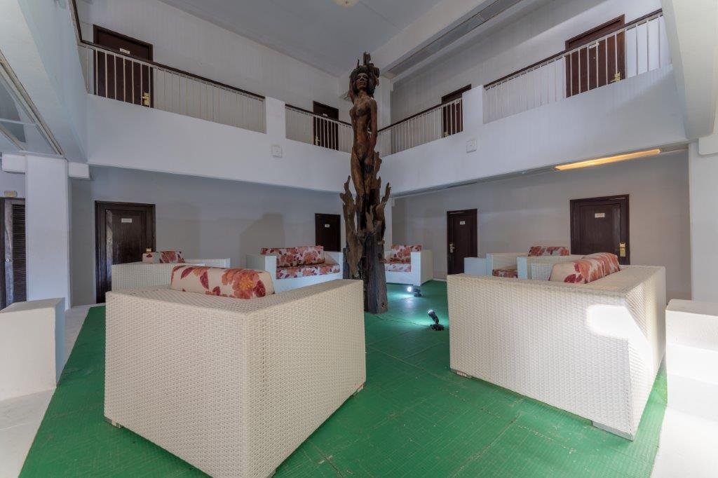 Faro Luna hotel from outside